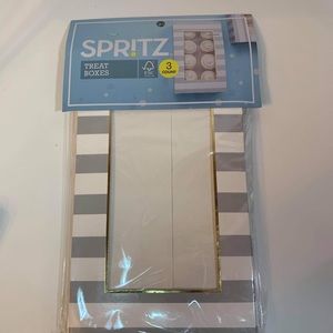 Spritz Treat Boxes